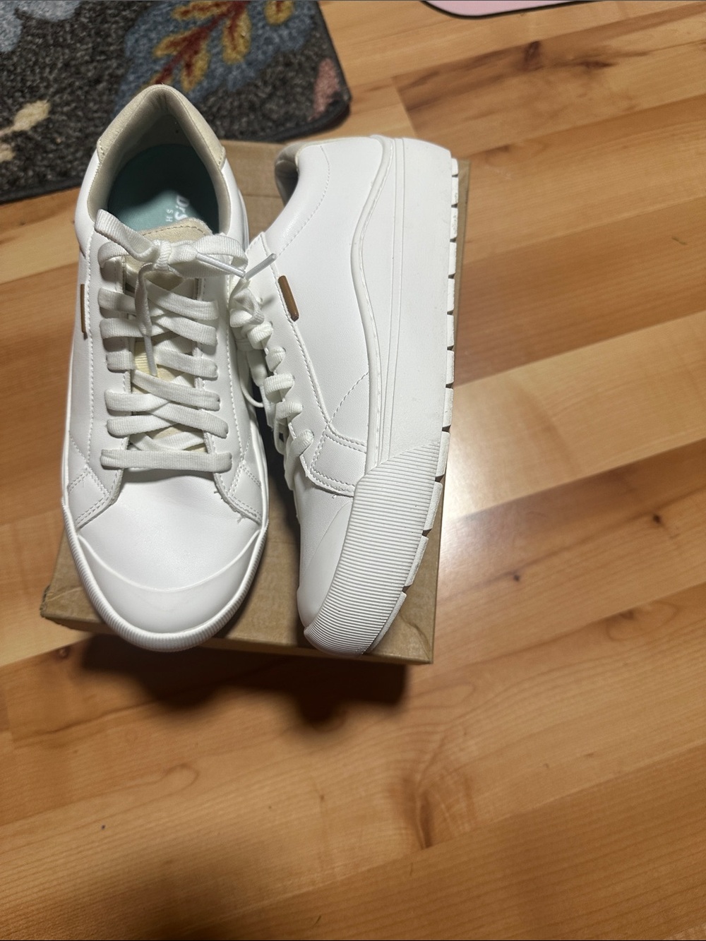 Dr. Scholl's White Lace-Up Platform Sneakers